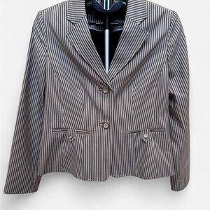 NWOT Apostrophe Classic Striped Blazer